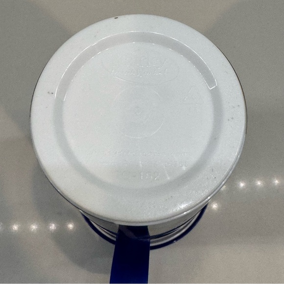 Disney World 50th Anniversary Refillable Mug Mickey Minnie Resort Cup Excellent - Picture 6 of 9